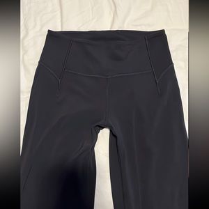 LULULEMON Groove High-Rise Split-Hem Flared Pant Nulu | Size 8